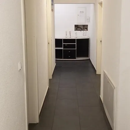 Anna Zimmer Familienzimmer Mit Gemeinschaftskueche Im Zentrum Von Heilbronn Esterno foto