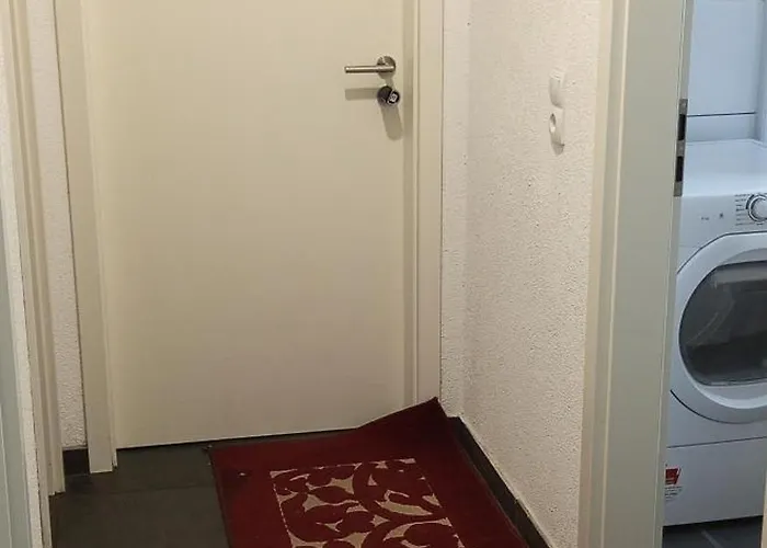 Anna Zimmer Familienzimmer Mit Gemeinschaftskueche Im Zentrum Von Heilbronn