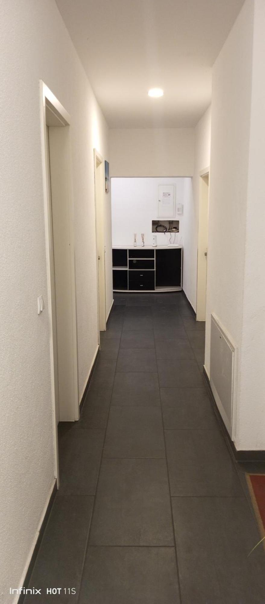 Anna Zimmer Familienzimmer Mit Gemeinschaftskueche Im Zentrum Von Heilbronn Homestay